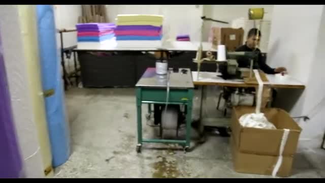 Tanıtım filmindeki renkli tekstil ürünleri